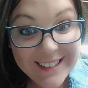 Meet your Posher, Traci